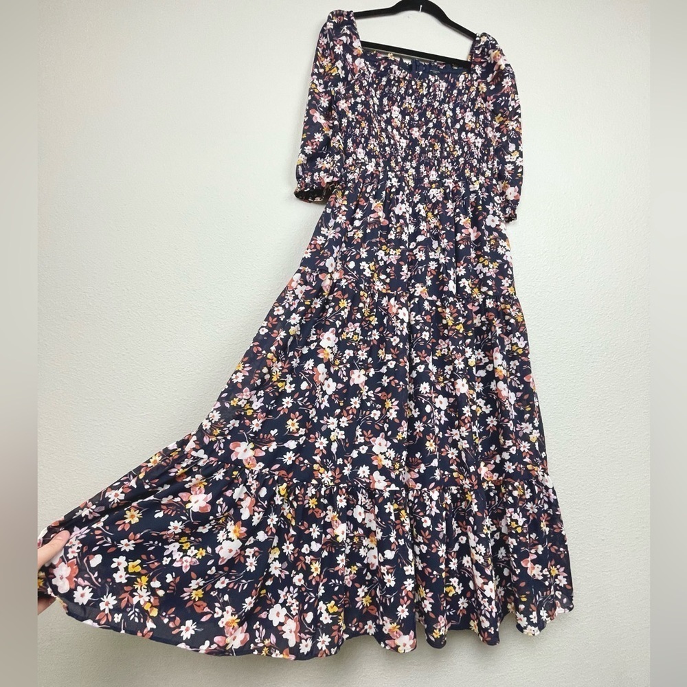 Ann Taylor Women's 4 PETITE Floral Smocked Maxi Dress Puff Sleeve Tiered Ruffle - Picture 8 of 16